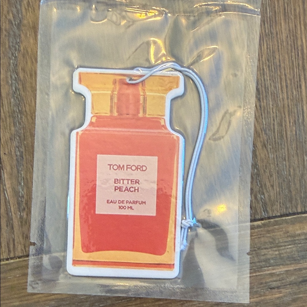 Tom Ford Bitter Peach Car/Room Freshener - Peach & Gold